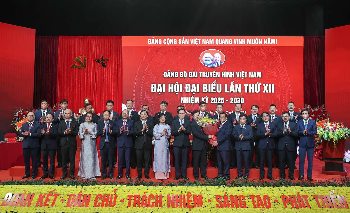 Thủ tướng: Báo chí phải kiến tạo được các dòng thông tin tích cực, chủ lưu- Ảnh 11. Thủ tướng: Báo chí phải kiến tạo được các dòng thông tin tích cực, chủ lưu- Ảnh 11.