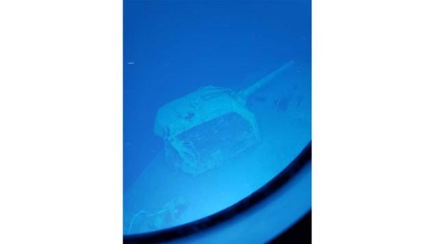 Vescovo gọi đây là một 'vinh dự' khi khám phá ra con tàu. Ảnh: CNN.