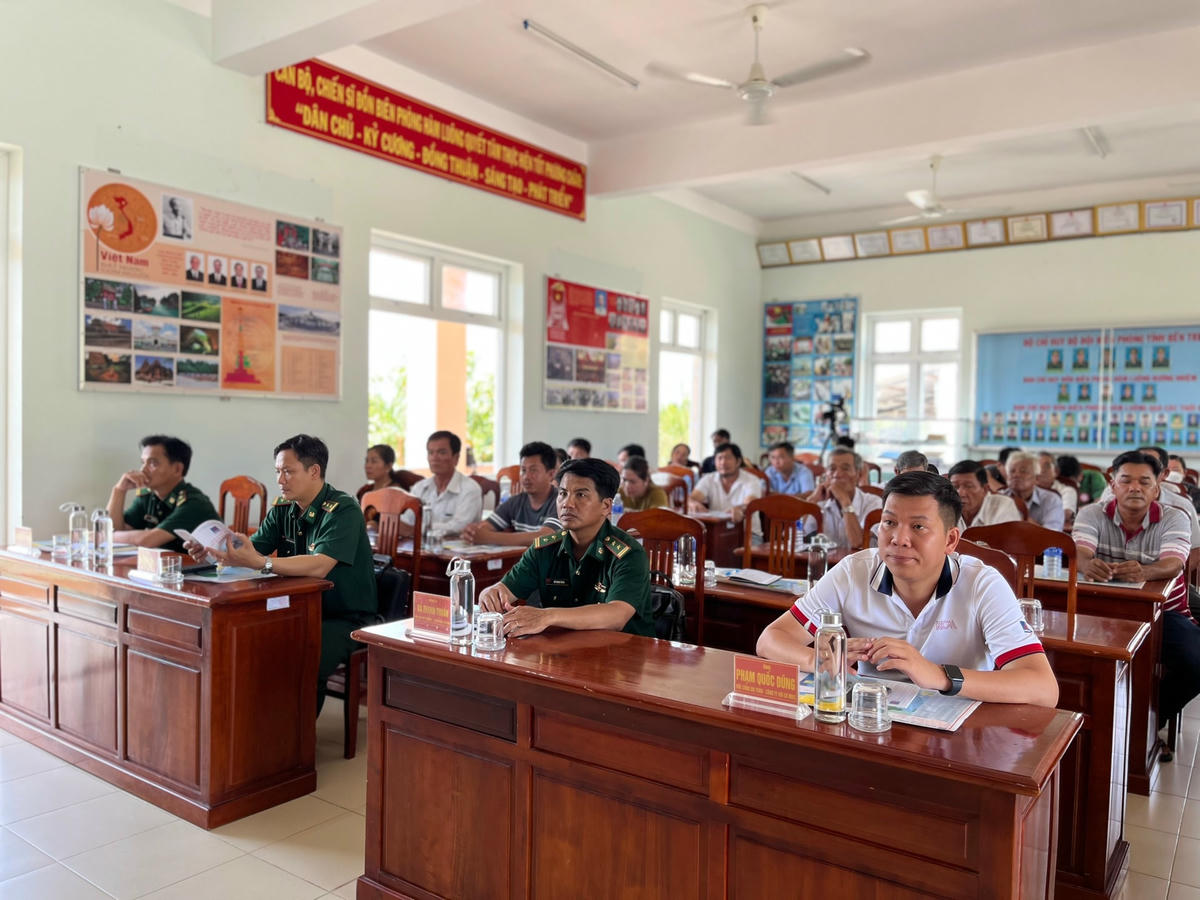 Các chủ doanh nghiệp, thuyền trưởng, máy trưởng của các tàu có công suất lớn, thường xuyên hoạt động trên biển đã tham gia các khóa học tuyên truyền.