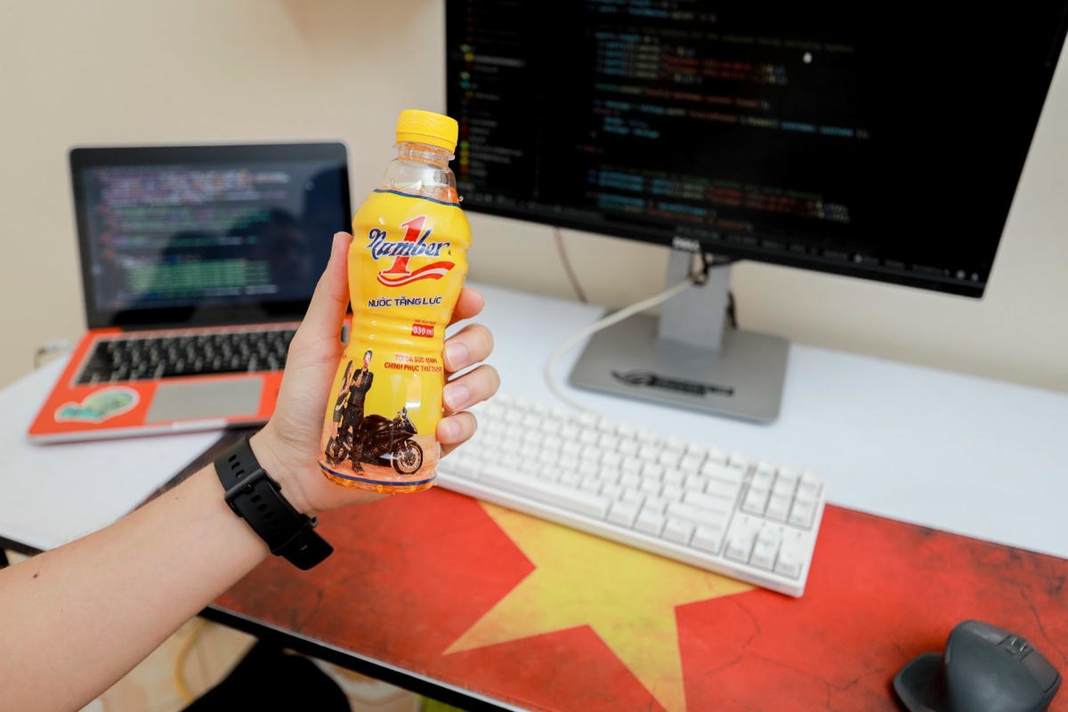 Sản phẩm nước tăng lực Number 1 được nhiều người tin dùng giúp lấy lại sức mạnh và sự tỉnh táo ngay tức thì.