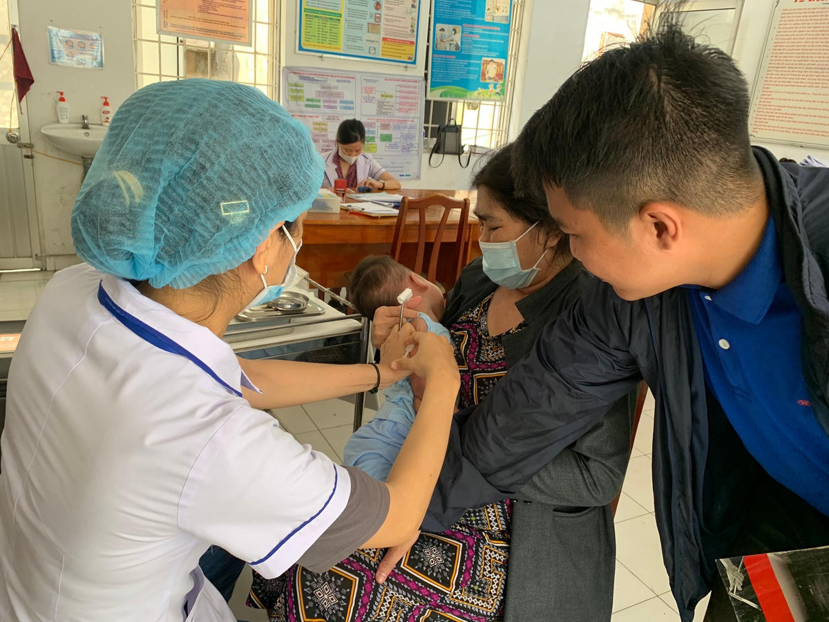 TP HCM thiếu lượng lớn vaccine trong chương trình tiêm chủng mở rộng.