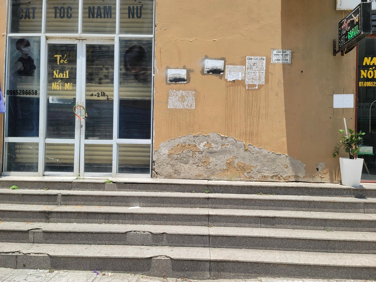 Nhiều hạng mục hư hỏng xuống cấp.