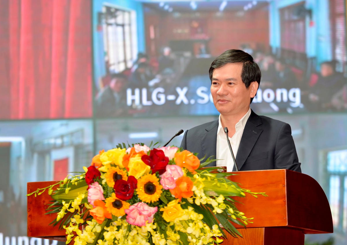 Bí thư Thành ủy Hạ Long Vũ Quyết Tiến phát biểu tại Hội nghị.