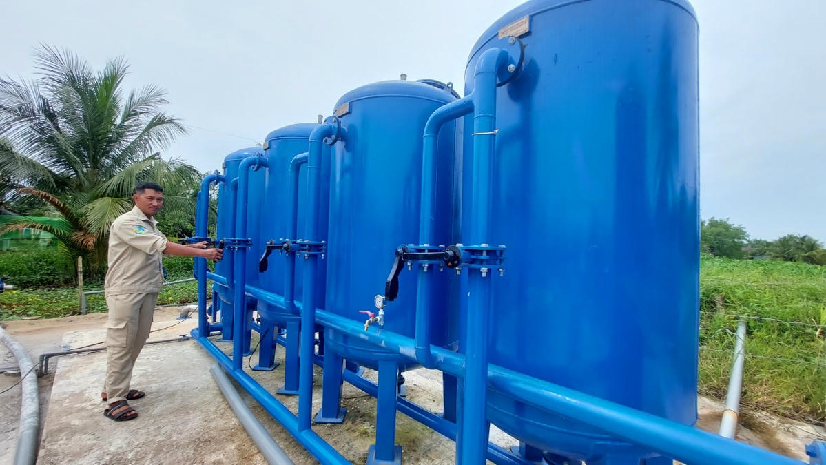 Nhờ nguồn vốn của Chương trình 1719 xã Mỹ Thuận huyện Mỹ Tú đã có trạm cấp nước tập trung, đưa nước sạch về cho bà con đồng bào dân tộc Khmer.