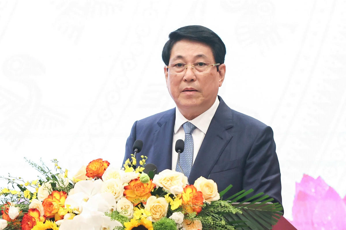 Chủ tịch nước Lương Cường phát biểu tại chương trình gặp mặt. Ảnh: Quang Vinh.