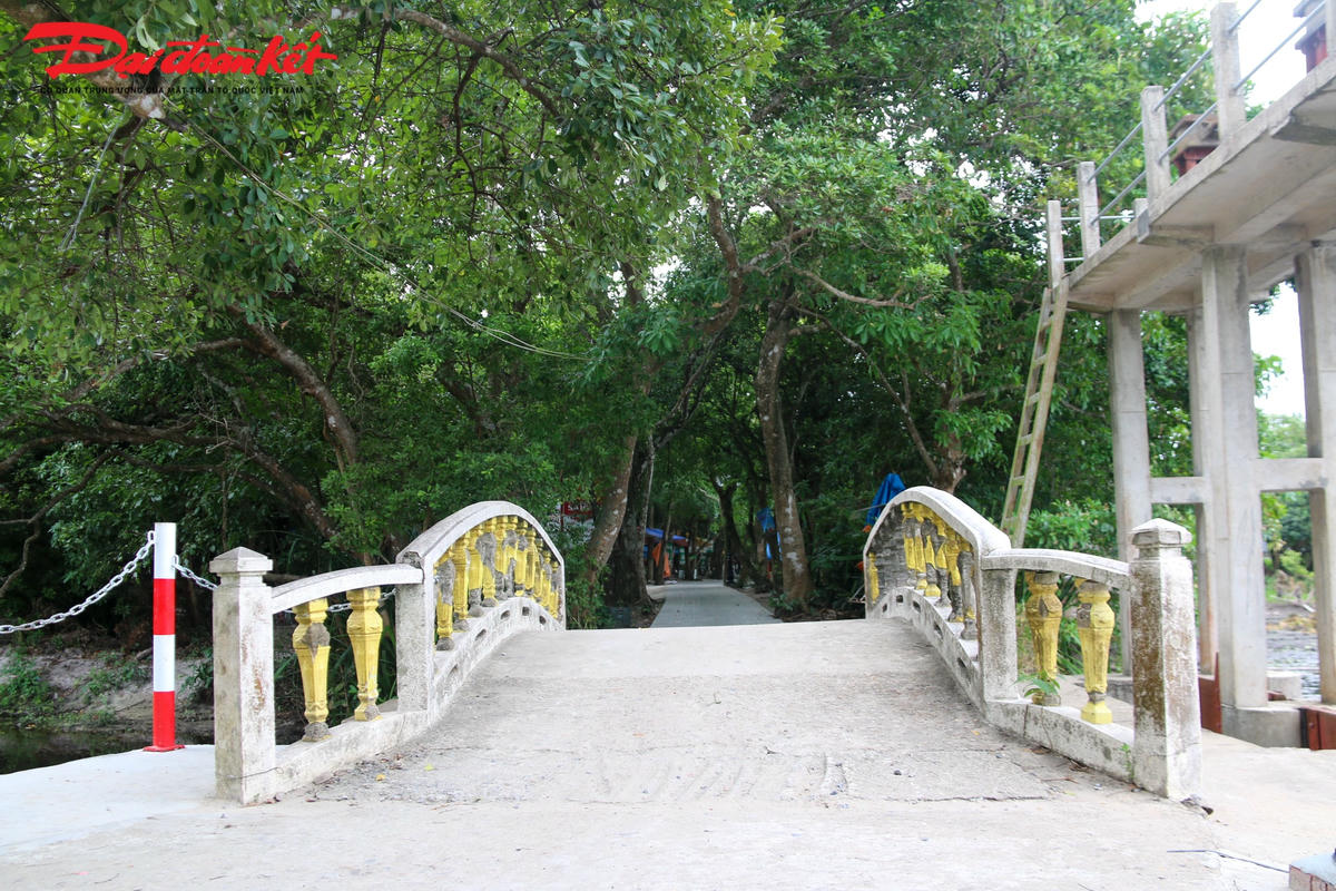 Hiện nay, trằm Trà Lộc đã được đầu tư xây dựng các công trình cơ bản, hệ thống giao thông.