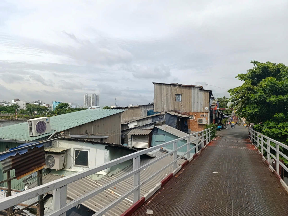 Anh2 TPHCM di dời nhà ven kênh - Giấc mơ an cư