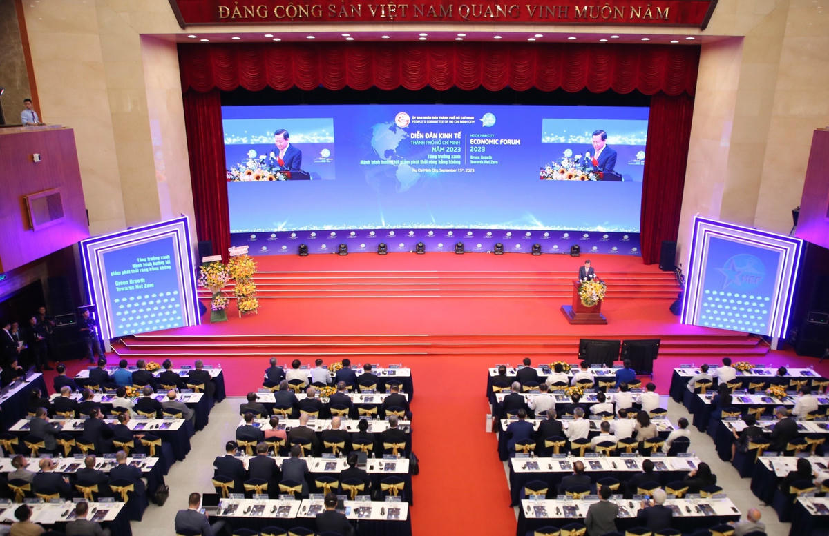 Diễn đàn Kinh tế TP HCM lần thứ 4 chính thức khai mạc.