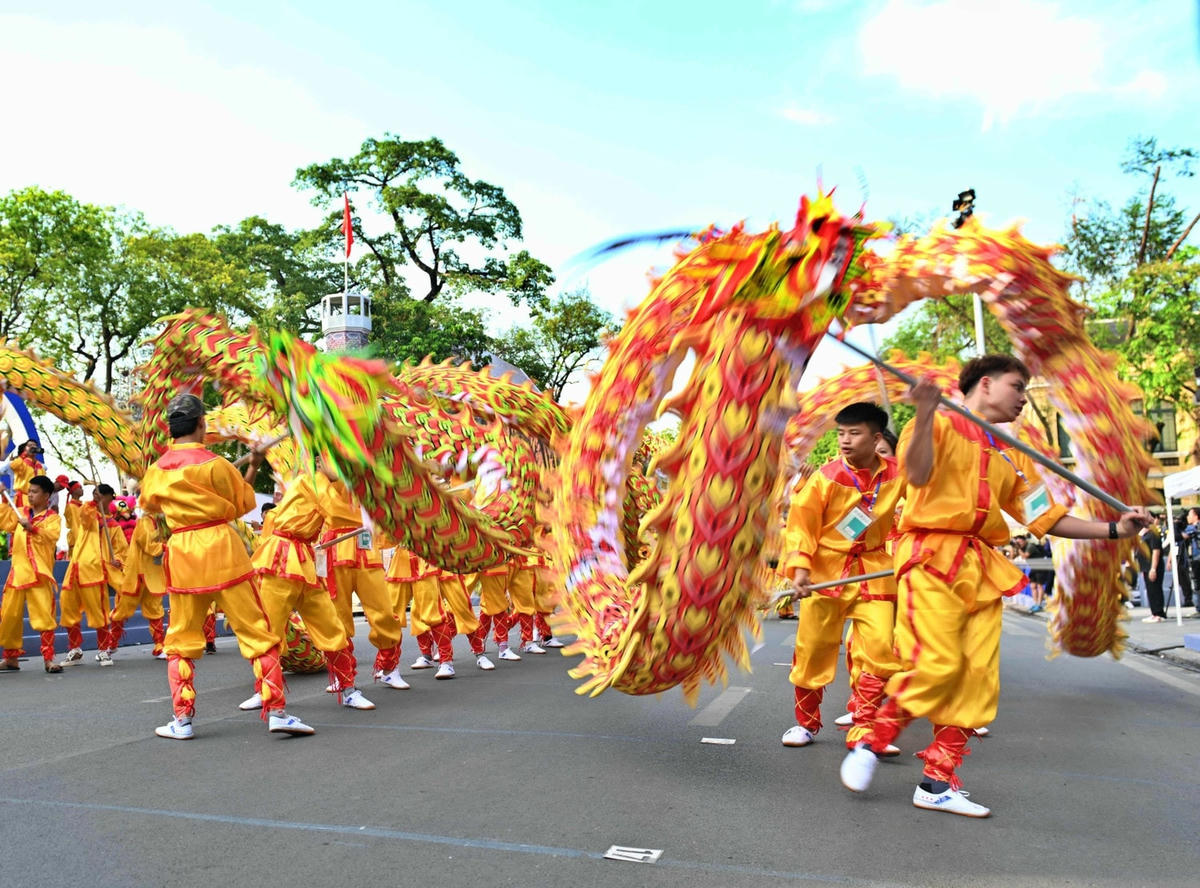 Bai chinh Disanthudo1