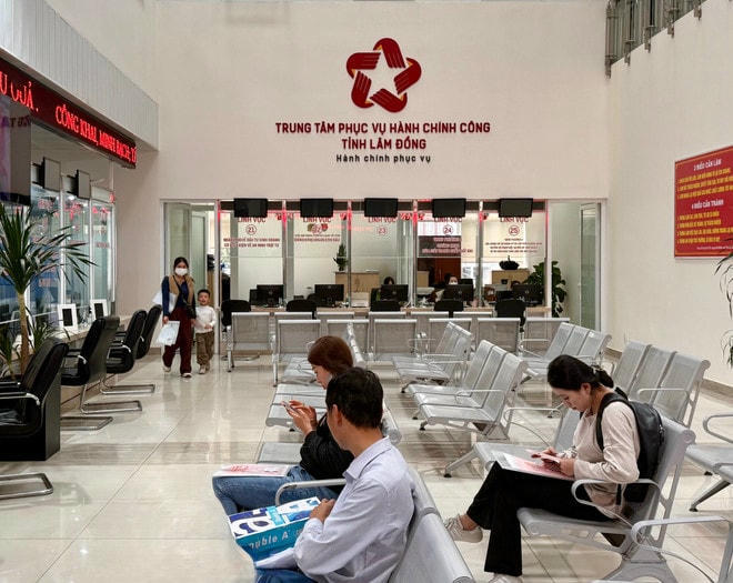 Các dịch vụ sự nghiệp công cơ bản, thiết yếu, có nhiệm vụ phục vụ người dân, trực tiếp giải quyết các vấn đề của cộng đồng dân cư sẽ giao cho cấp xã quản lý. (Ảnh: PV/Vietnam+) img-9784.jpg