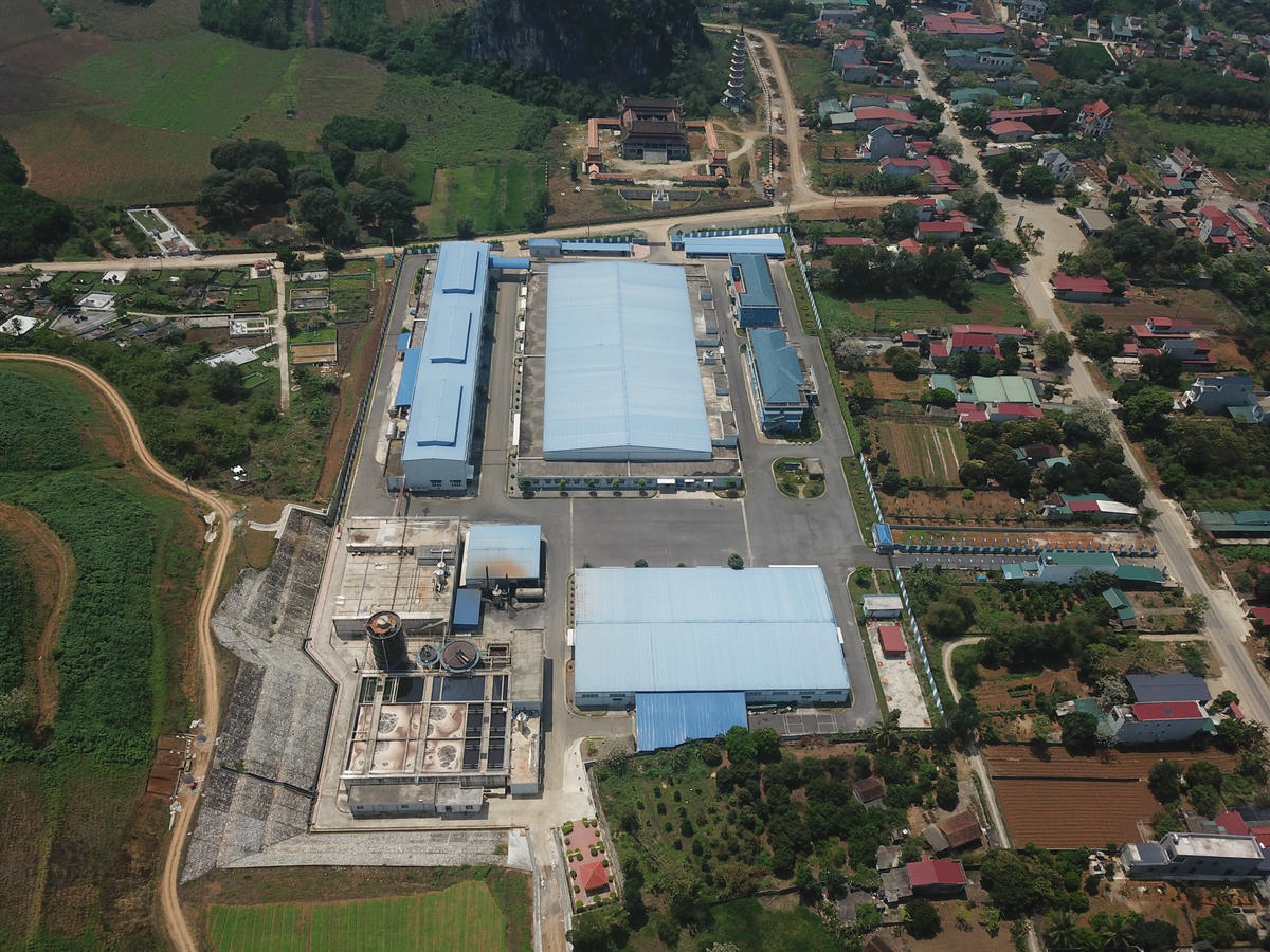 An phước: Nhà máy sợi gai An Phước có tổng mức đầu tư trên 600 tỷ đồng, đóng chân tại xã Cẩm Tú (huyện Cẩm Thủy), giúp tạo nên vùng trồng cây gai xanh tại địa phương.