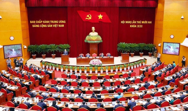 ttxvn-hoi-nghi-lan-thu-muoi-hai-ban-chap-hanh-trung-uong-dang-khoa-xiii-1807.jpg