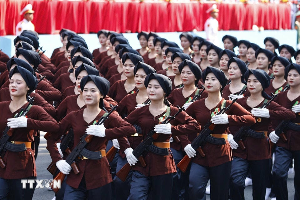 Khối Nữ dân quân miền Bắc. (Ảnh: TTXVN)