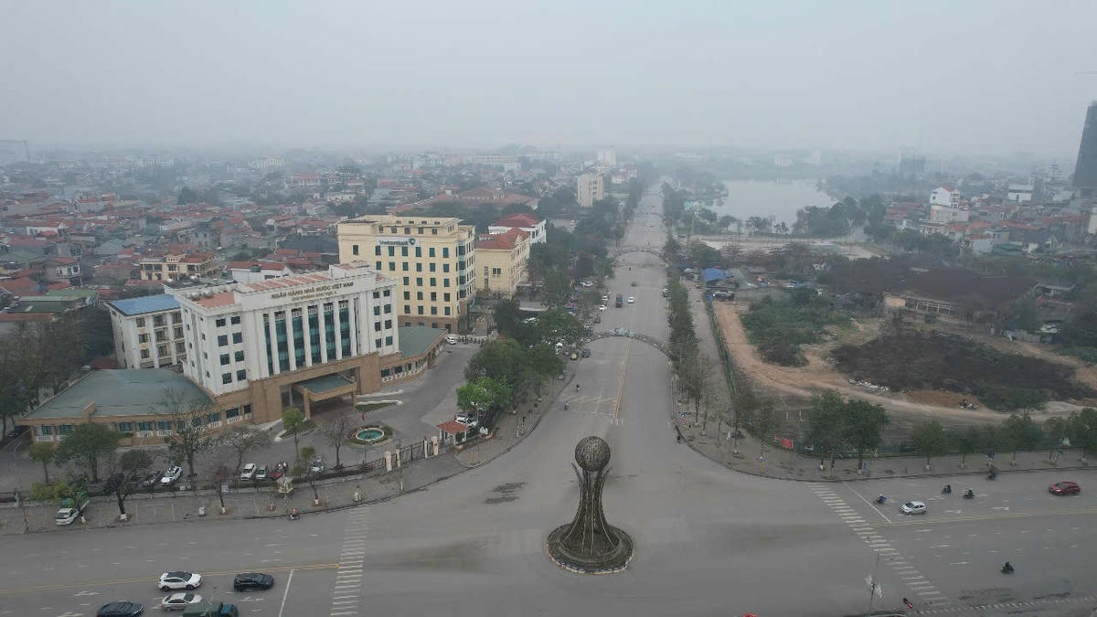 Nghị quyết số 60, dự kiến, sau khi sáp nhập 3 tỉnh trên sẽ lấy tên là tỉnh Phú Thọ. TP Việt Trì hiện tại là trung tâm, nơi nhiều cơ quan khu vực đặt tại đây, cơ sở hạ tầng những năm gần đây được quan tâm. Ảnh: Tuấn Trung.