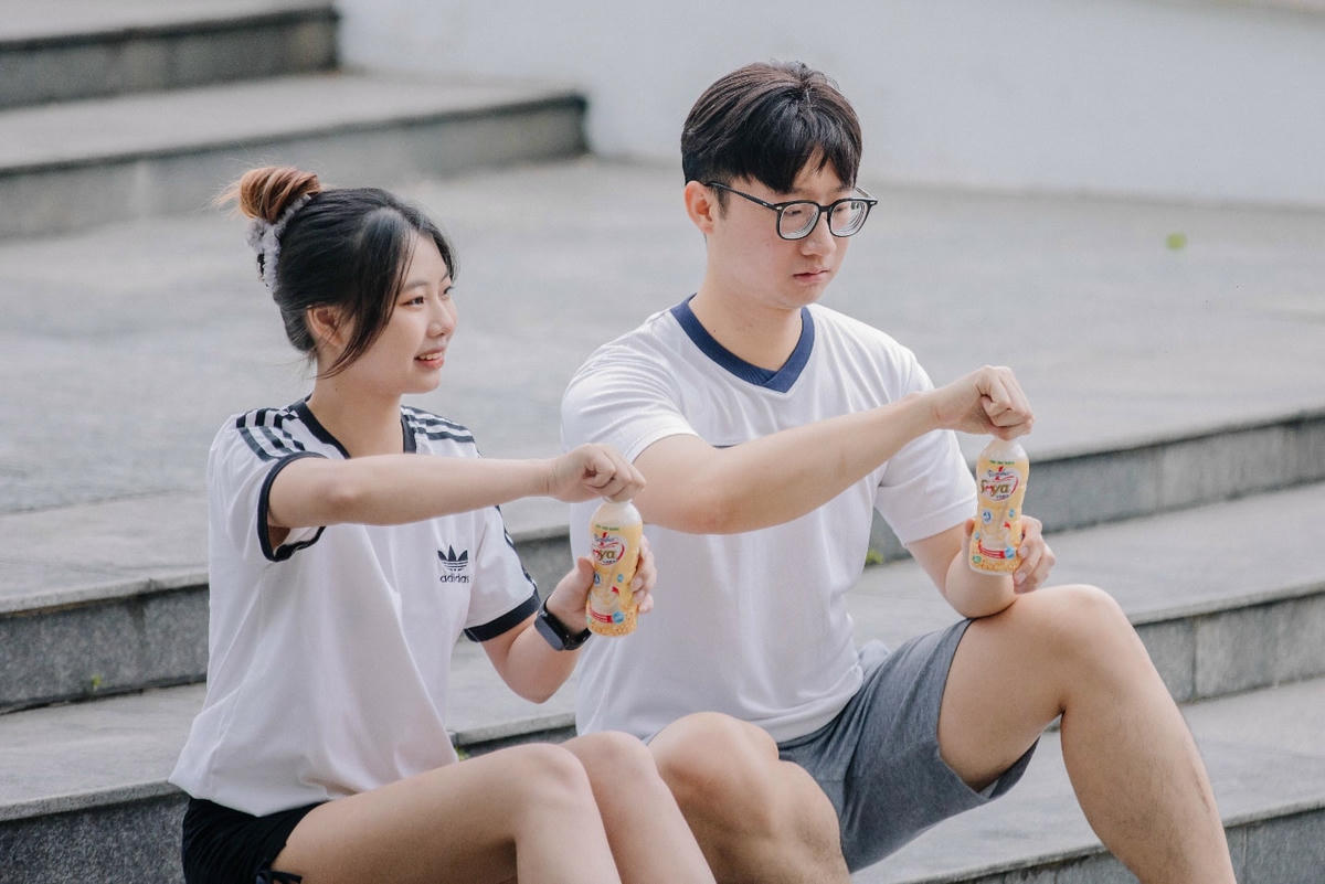 Lối sống lành mạnh cùng chế độ ăn uống healthy mang lại nhiều lợi ích sức khỏe.