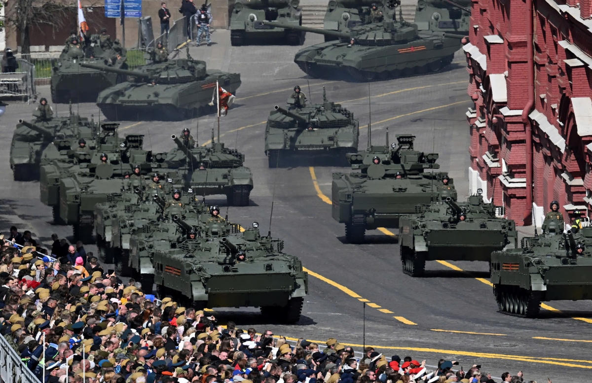 [Ảnh] Sức mạnh quân sự Nga phô diễn tại lễ duyệt binh mừng 80 năm Chiến thắng phát-xít ảnh 9
