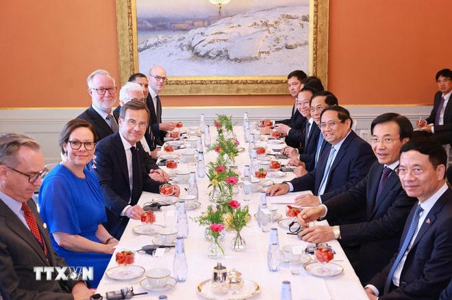Thủ tướng Phạm Minh Chính hội đàm với Thủ tướng Thụy Điển Ulf Kristersson. (Ảnh: Dương Giang/TTXVN) ttxvn-thu-tuong-thuy-dien-hoi-dam-2.jpg