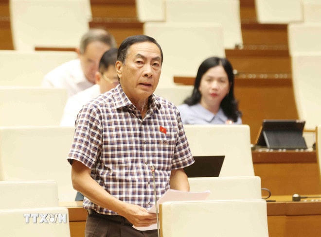 Đại biểu Quốc hội góp ý về cơ chế, chính sách đặc thù phát triển nhà ở xã hội. (Ảnh: TTXVN) ttxvn-2.jpg