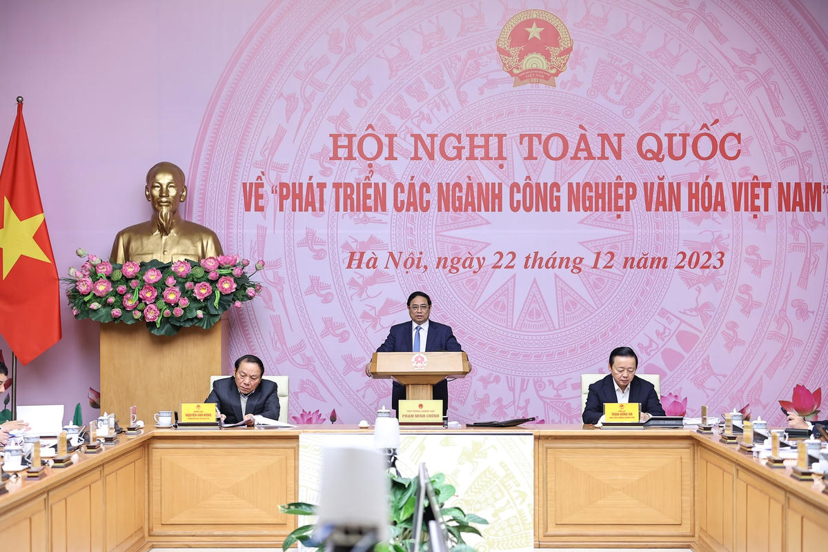 Hội nghị đầu tiên, có ý nghĩa đặc biệt quan trọng về phát triển các ngành công nghiệp văn hóa Việt Nam- Ảnh 2. Hội nghị đầu tiên, có ý nghĩa đặc biệt quan trọng về phát triển các ngành công nghiệp văn hóa Việt Nam- Ảnh 2.