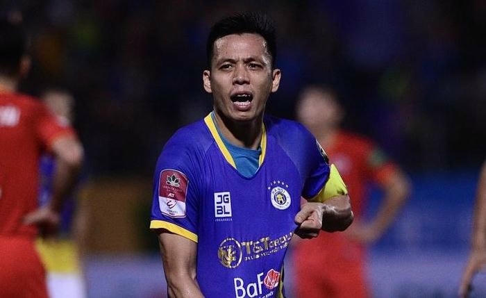 Văn Quyết tỏa sáng ở trận đấu giữa Hà Nội FC và CLB Công an Hà Nội.