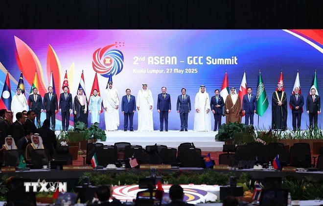 Thủ tướng Phạm Minh Chính cùng lãnh đạo các nước ASEAN và GCC tại Hội nghị Cấp cao ASEAN-GCC lần thứ hai. (Ảnh: Dương Giang/TTXVN) ttxvn-2705-thu-tuong-asean-gcc-3.jpg