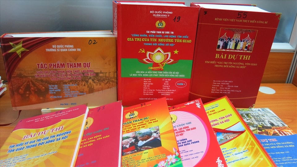 Các tác phẩm dự thi. Ảnh: Ban tổ chức cung cấp.