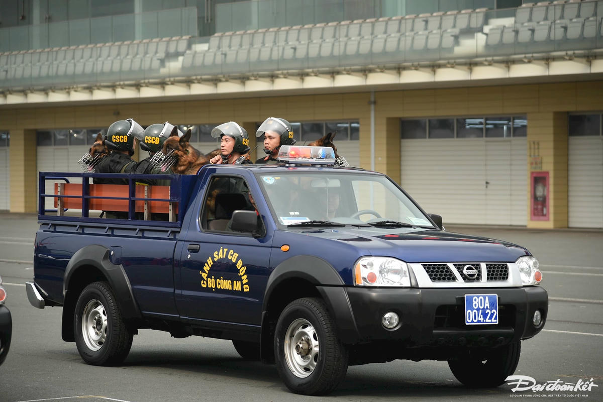 ky-niem-50-nam-canh-sat-co-dongntd_8356.jpg