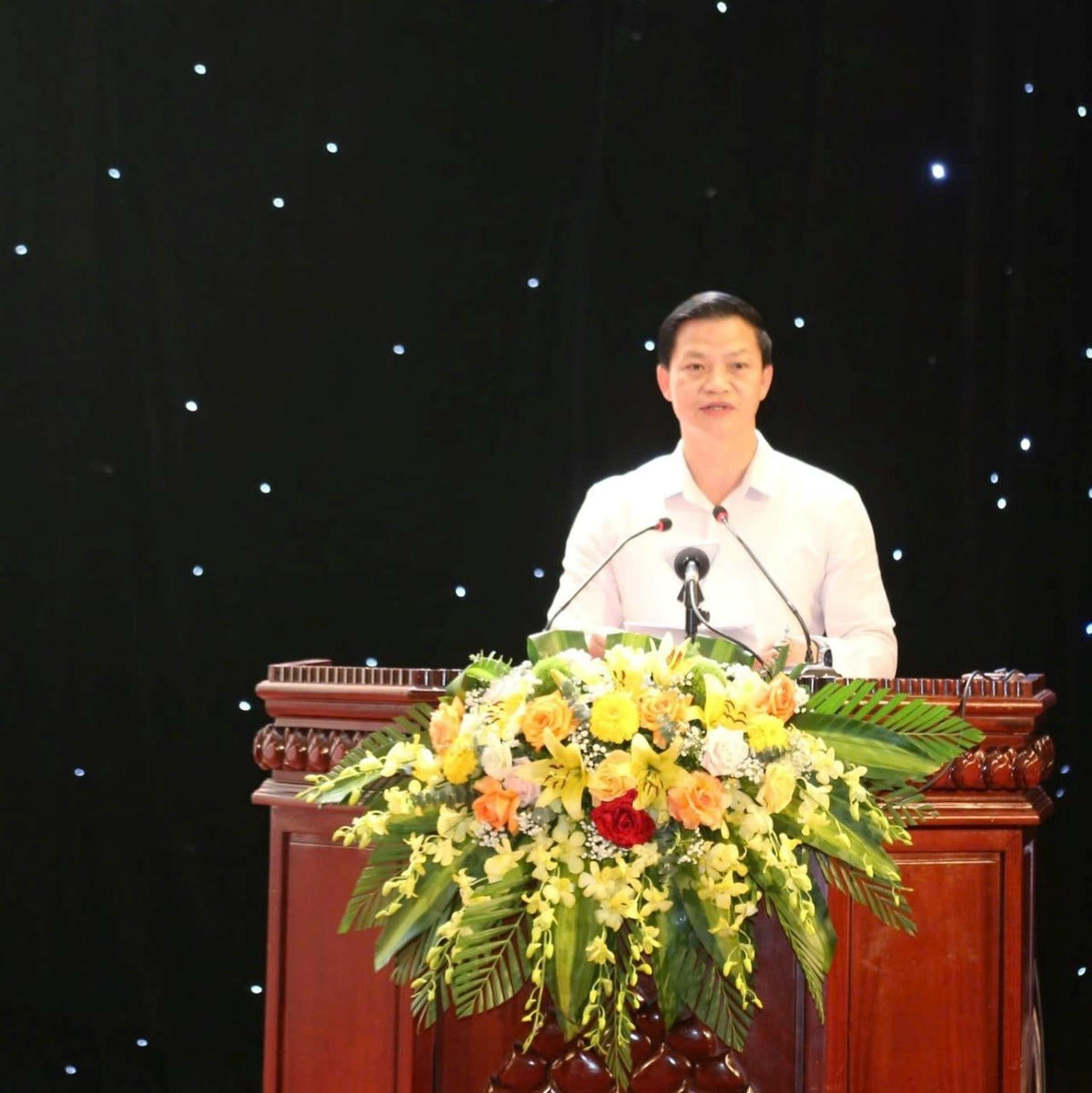 Chủ tịch UBND tỉnh Bắc Ninh Vương Quốc Tuấn phát biểu tại Hội nghị.