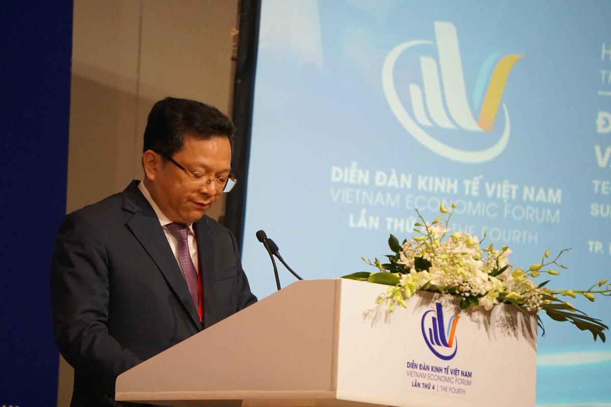 Ông Nguyễn Đức Hiển phát biểu tại hội thảo chuyên đề 3.