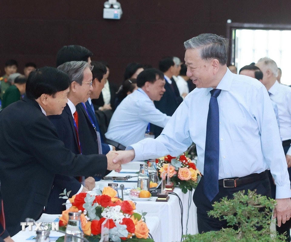 Tổng Bí thư Tô Lâm với các đại biểu. (Ảnh: Thống Nhất/TTXVN)