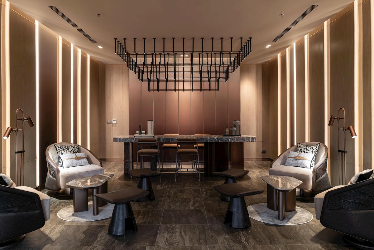 2. Wine & Cigar Lounge