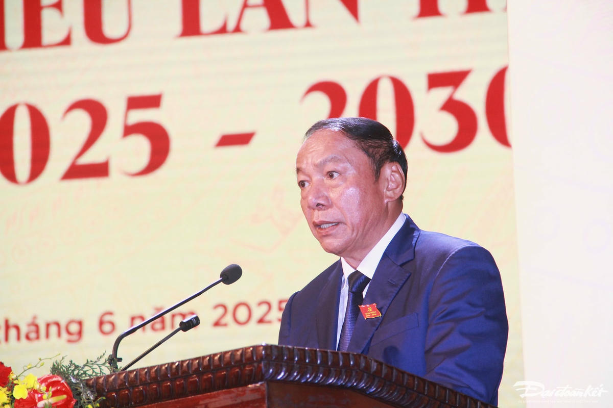 Bộ trưởng Bộ VHTTDL Nguyễn Văn Hùng phát biểu tại Đại hội. Ảnh: Phạm Sỹ.