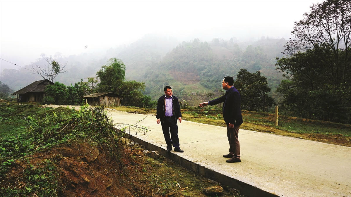 Tuyến đường thôn Trung Chải, xã Phìn Ngan, huyện Bát Xát (Lào Cai) được đầu tư từ nguồn vốn Chương trình Mục tiêu quốc gia.