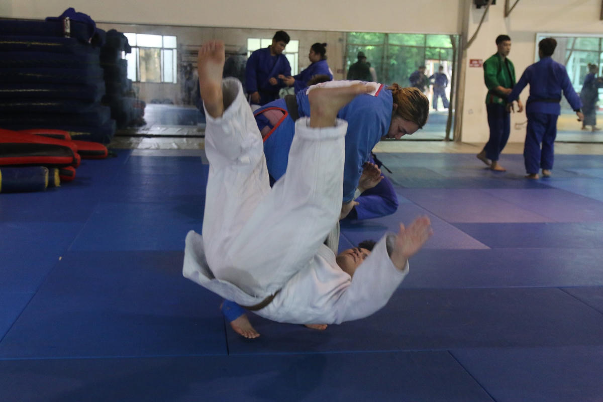 Võ sĩ  Kurash Trần Thị Thanh Thủy ở hạng cân trên 87 kg nữ đang tập luyện cho SEA Games 31.