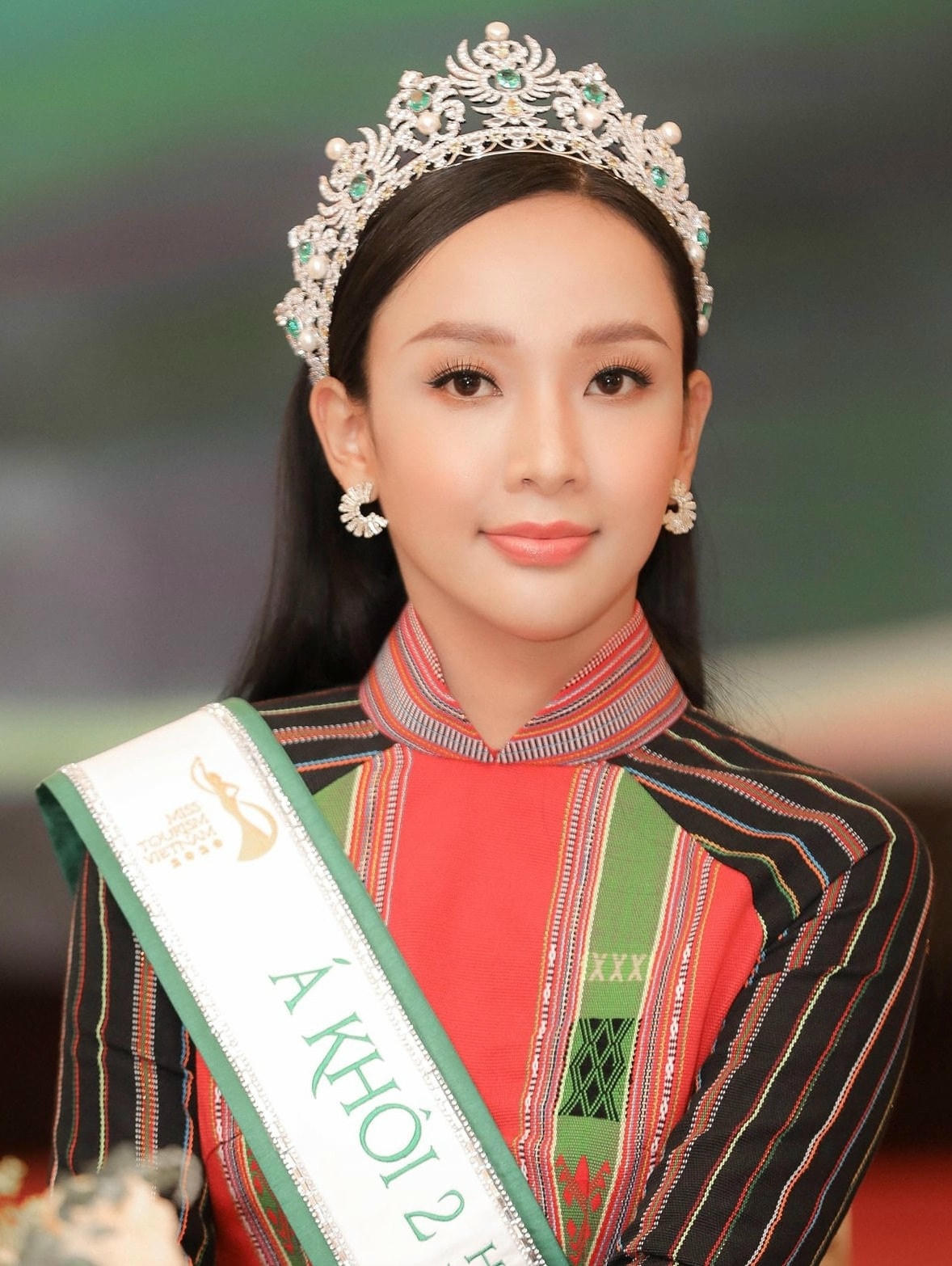 Nhan sắc Á hậu Ngô Thị Mỹ Hải sau đêm đăng quang.