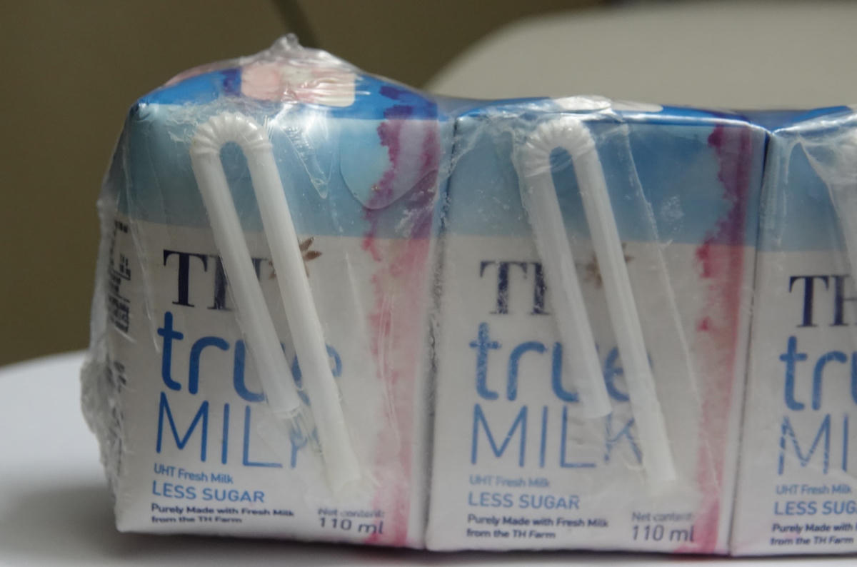 Chị Dương lo lắng về chất lượng sản phẩm.