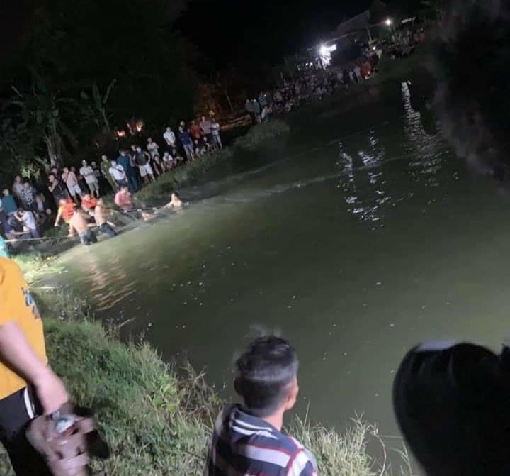 Thi thể nam sinh được tìm thấy lúc 1h sáng ngày 15/5.