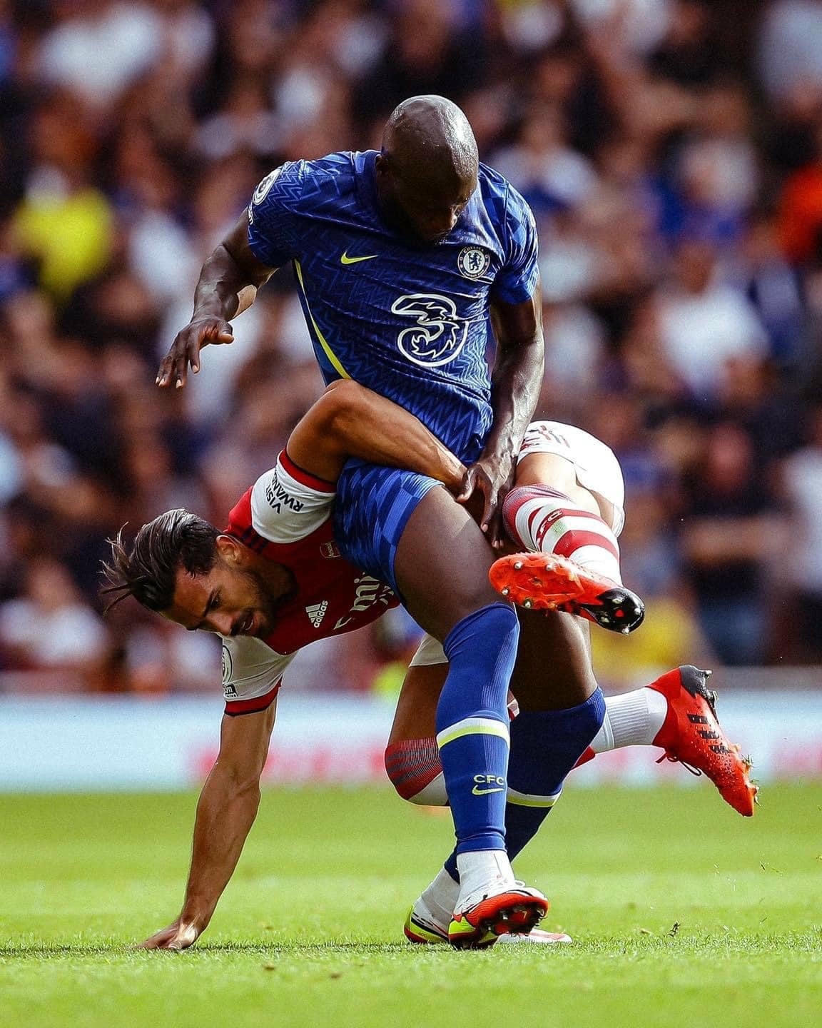 Chelsea hoàn toàn áp đảo trước Arsenal.