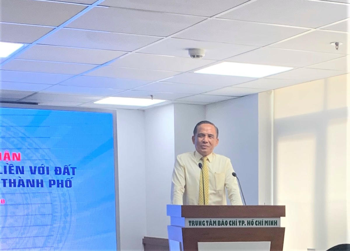  Ông Lê Hoàng Châu, Chủ tịch Hiệp hội Bất động sản TP HCM hoan nghênh nỗ lực lấy lại niềm tin vào môi trường đầu tư của TP HCM