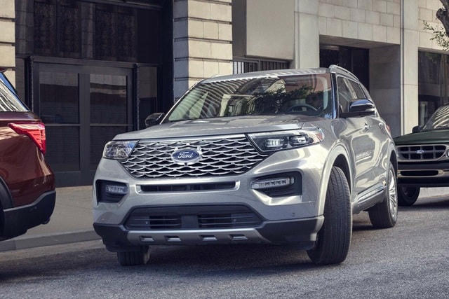 Ford Explorer 2021 có thể bán ra tại Việt Nam từ tháng 9.