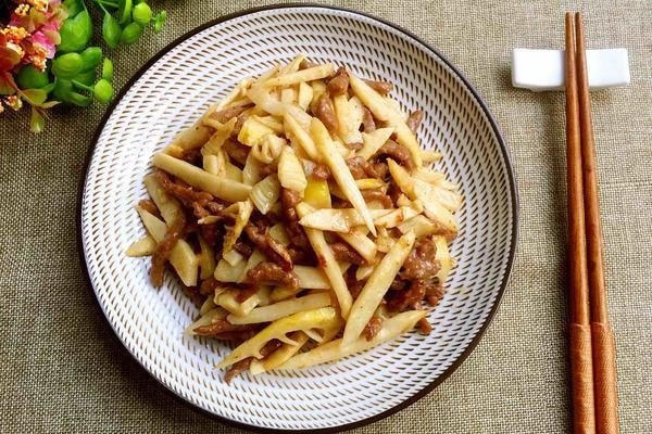 Loại rau nào cần phải chần qua trước khi nấu?