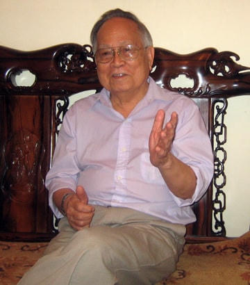 Nhà văn Hồ Phương.