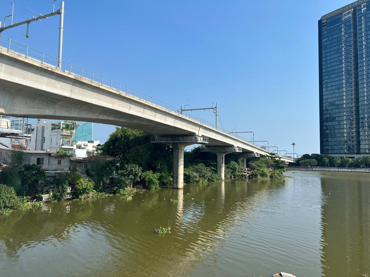 UBND TP HCM xác định thời gian thực hiện Dự án điều chỉnh như sau: Thời gian hoàn thành thi công là cuối Quý IV năm 2023. Ảnh: Nam Phong