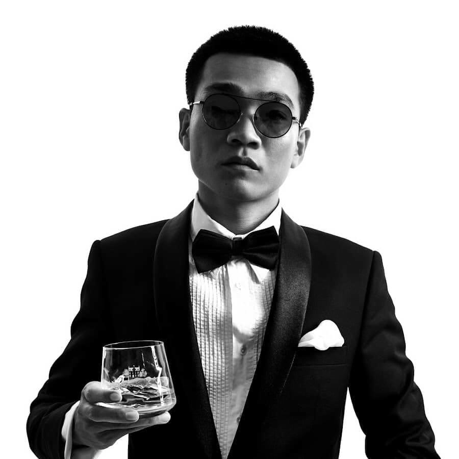 Wowy là một trong những rapper tiên phong ở miền Nam khi bắt đầu hoạt động trong nhóm SouthGanZ năm 2006.