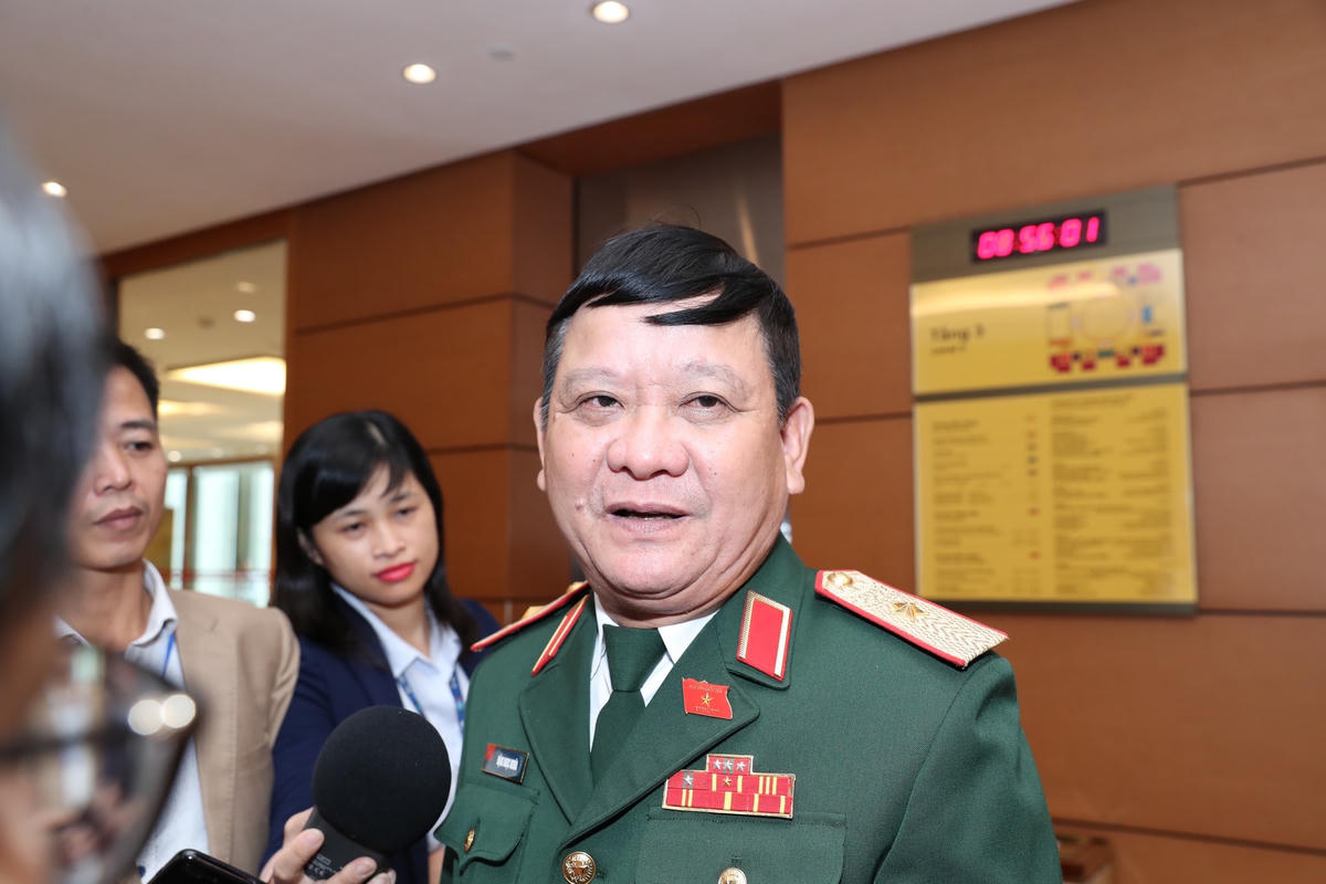 ĐBQH Đặng Ngọc Nghĩa trả lời bên lề phiên khai mạc sáng nay