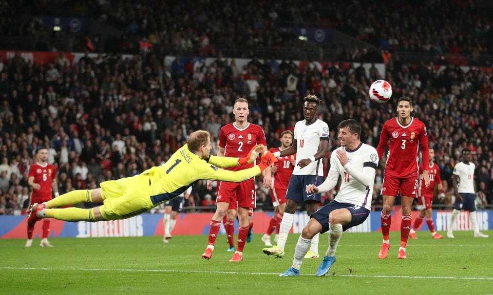 Anhh chia điểm đáng tiếc với Hungary dù tạo ra vô số cơ hội.