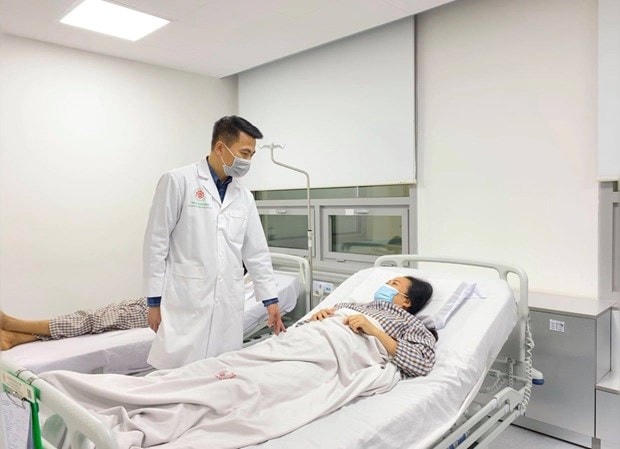 Bệnh nhân sau phẫu thuật. (Ảnh: PV/Vietnam+).