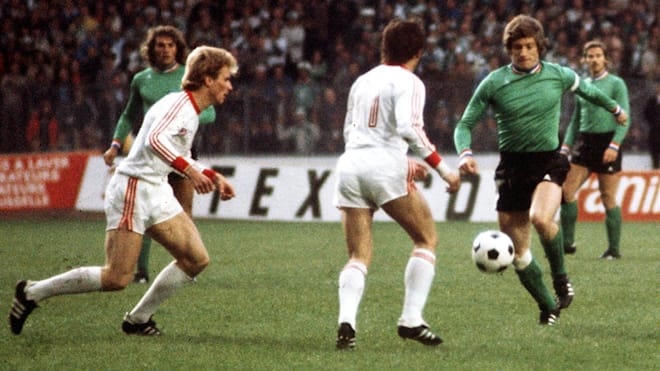 ... và lần thứ 3 vào năm 1976. Ảnh: Reuters.