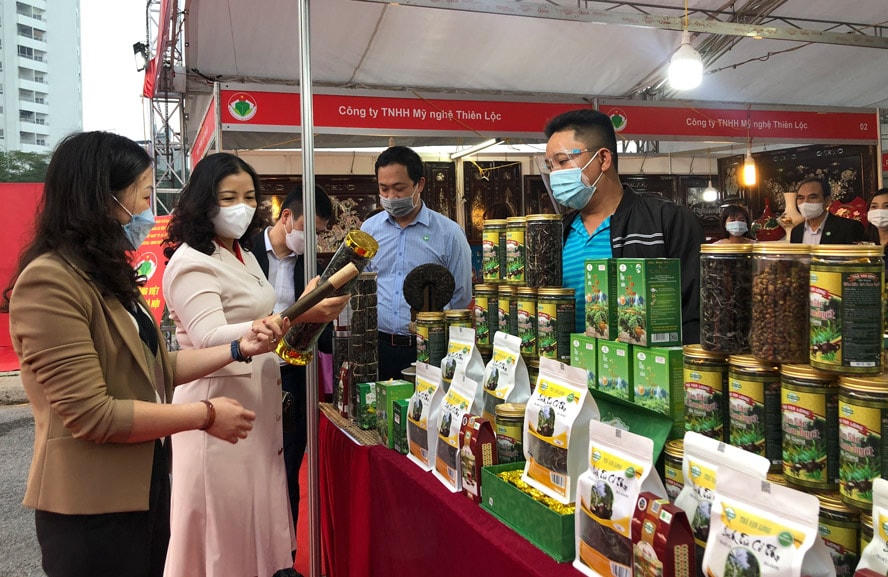 Kích cầu tiêu dùng nội địa được đẩy mạnh chú trọng trên địa bàn Hà Nội.