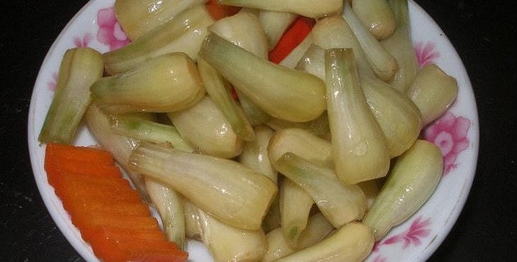 Bí quyết muối dưa hành, củ kiệu chua ngọt đón Tết